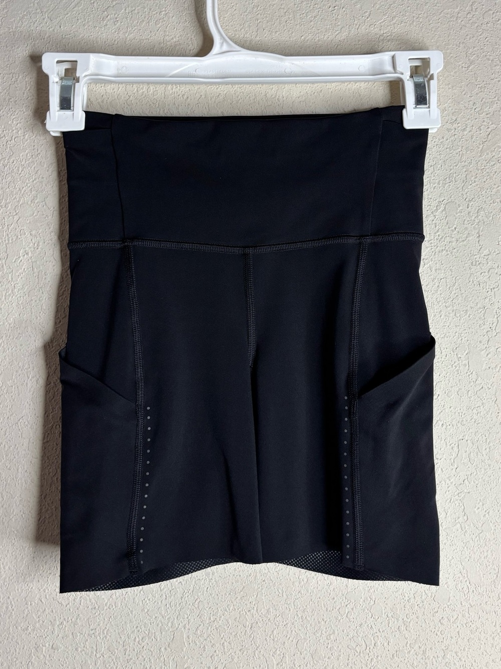 Lululemon Fast and Free High Rise Short 6" Elite W7BDGS Black size 0 - Picture 2 of 4